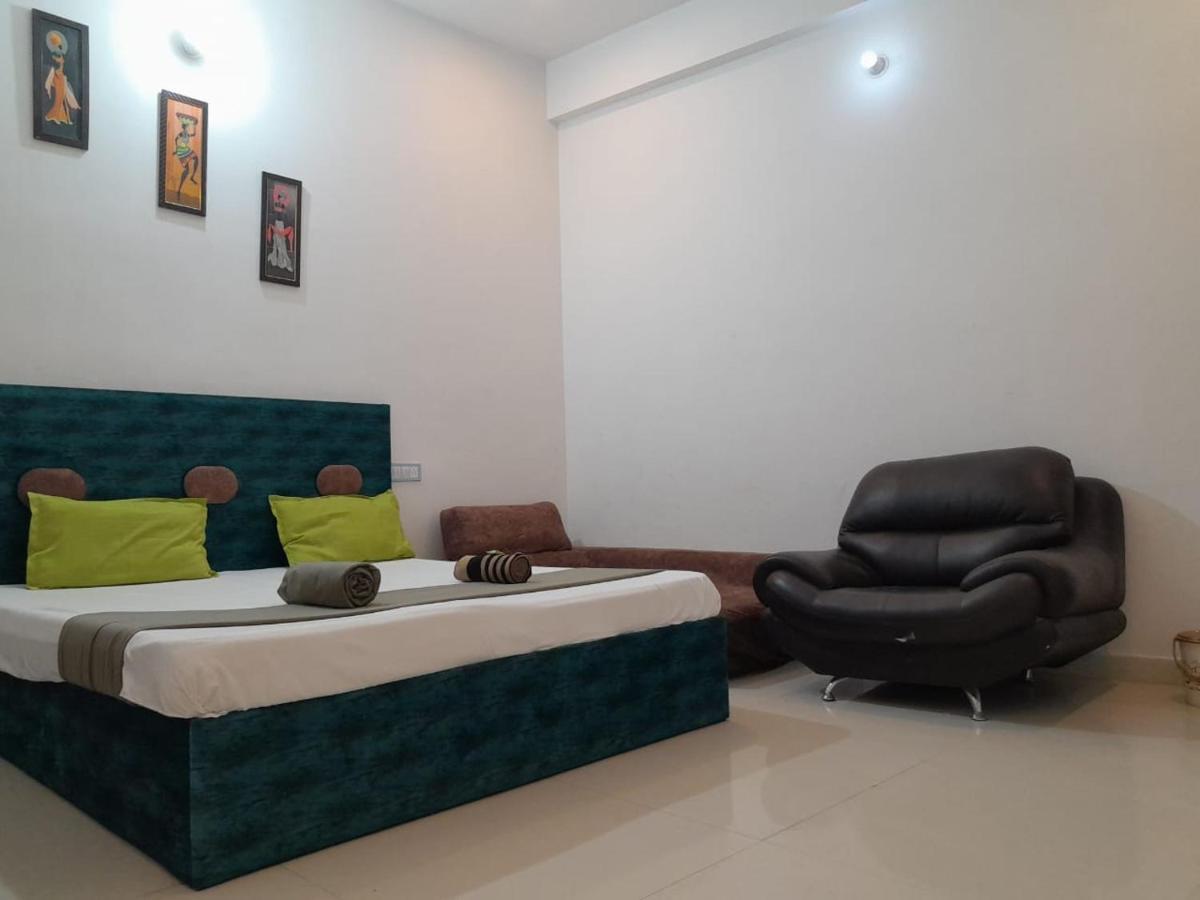 Green Hub Pushkar Villa Bagian luar foto